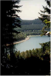 Blick auf die Obernautalsperre bei Siegen
