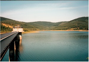 �berlauf der Obernau-Talsperre